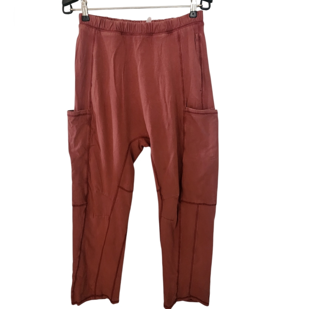 Free People FP Movement Hot Shot Pants Color Canyon Clay Small EUC